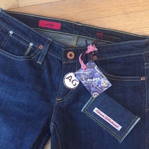 Adriano Goldschmied The Kiss! 💋💋💋